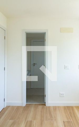 Apartamento à venda com 140m², 3 quartos e 2 vagas Apartamento à venda com 140m², 3 quartos e 2 vagasDetalhe da suíte 2