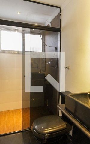 Apartamento para alugar com 67m², 2 quartos e 1 vaga Apartamento para alugar com 67m², 2 quartos e 1 vagaBanheiro
