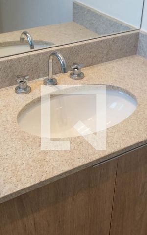 Studio à venda com 60m², 1 quarto e sem vaga Studio à venda com 60m², 1 quarto e sem vagaBanheiro