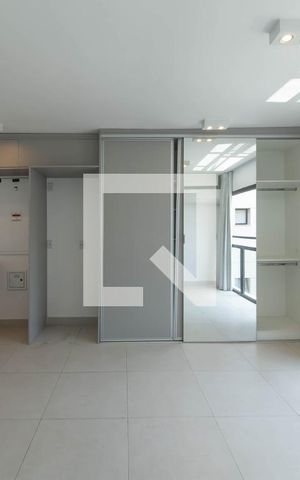Studio à venda com 60m², 1 quarto e sem vaga Studio à venda com 60m², 1 quarto e sem vagaStudio