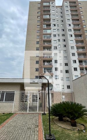Apartamento para alugar com 42m², 2 quartos e 1 vaga Apartamento para alugar com 42m², 2 quartos e 1 vagaFachada