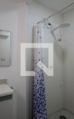 Casa à venda com 500m², 5 quartos e 4 vagas Casa à venda com 500m², 5 quartos e 4 vagasCasa 1 - Banheiro
