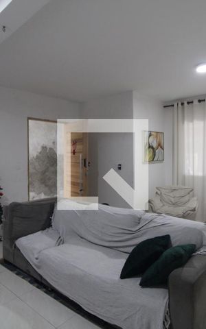 Casa para alugar com 180m², 3 quartos e 2 vagasSala