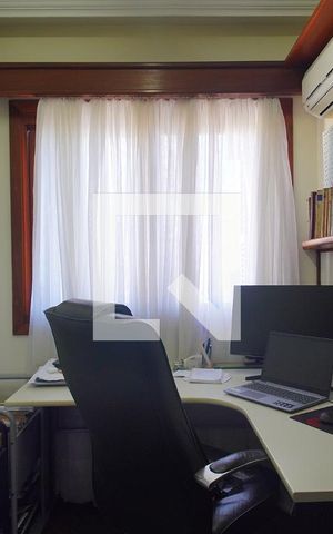 Apartamento à venda com 221m², 4 quartos e 3 vagas Apartamento à venda com 221m², 4 quartos e 3 vagasQuarto 2