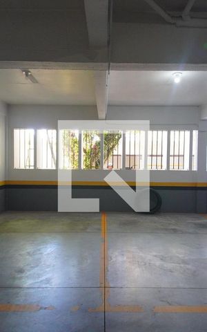 Apartamento à venda com 221m², 4 quartos e 3 vagas Apartamento à venda com 221m², 4 quartos e 3 vagasGaragem