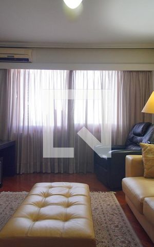 Apartamento à venda com 221m², 4 quartos e 3 vagas Apartamento à venda com 221m², 4 quartos e 3 vagasSala 2