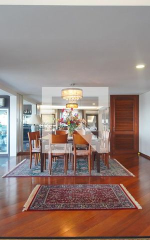 Apartamento à venda com 221m², 4 quartos e 3 vagas Apartamento à venda com 221m², 4 quartos e 3 vagasSala