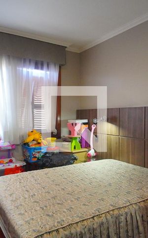 Apartamento à venda com 221m², 4 quartos e 3 vagas Apartamento à venda com 221m², 4 quartos e 3 vagasQuarto 3