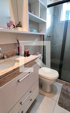 Apartamento à venda com 68m², 2 quartos e 1 vaga Apartamento à venda com 68m², 2 quartos e 1 vagaBanheiro Suíte