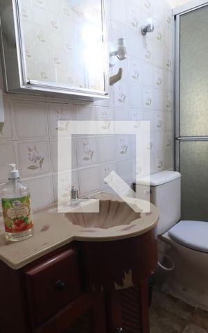 Apartamento à venda com 70m², 2 quartos e sem vagaBanheiro
