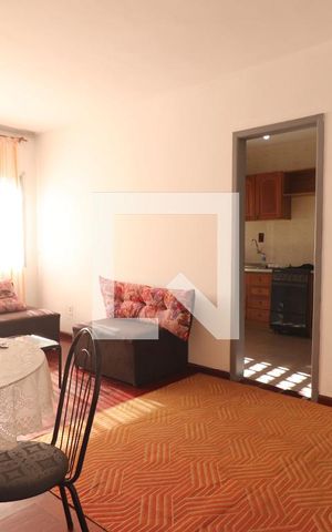 Apartamento à venda com 70m², 2 quartos e sem vagaSala