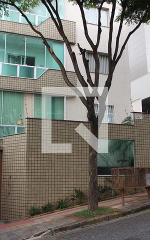 Apartamento à venda com 200m², 4 quartos e 2 vagasFachada