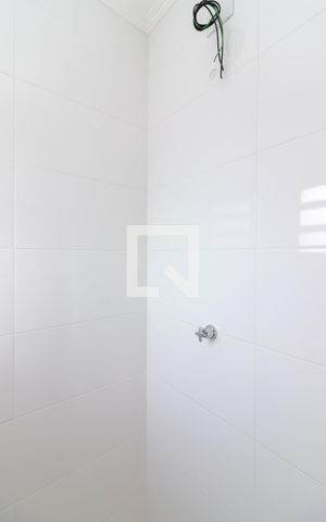 Casa à venda com 90m², 2 quartos e 3 vagasBanheiro da Suíte 1