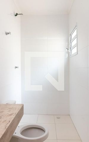 Casa à venda com 90m², 2 quartos e 3 vagasBanheiro da Suíte 2