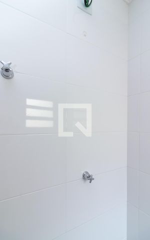 Casa à venda com 90m², 2 quartos e 3 vagasBanheiro da Suíte 2