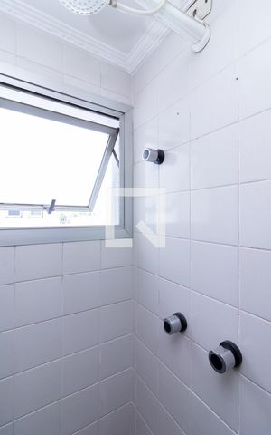Apartamento à venda com 70m², 3 quartos e 1 vaga Apartamento à venda com 70m², 3 quartos e 1 vagaBanheiro 2