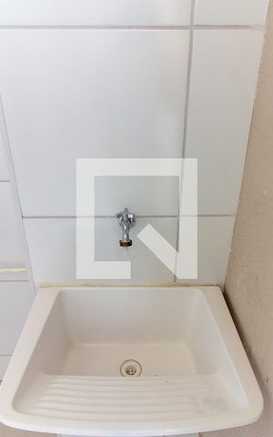 Apartamento para alugar com 42m², 2 quartos e sem vaga Apartamento para alugar com 42m², 2 quartos e sem vagaÁrea de Serviço
