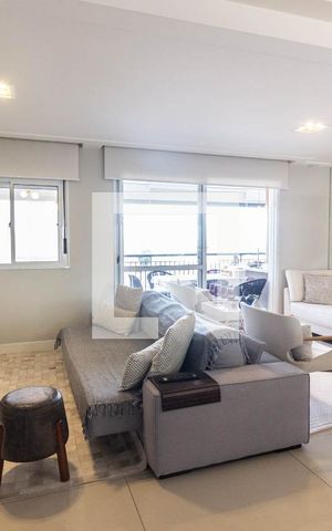 Apartamento à venda com 140m², 3 quartos e 2 vagas Apartamento à venda com 140m², 3 quartos e 2 vagasSala