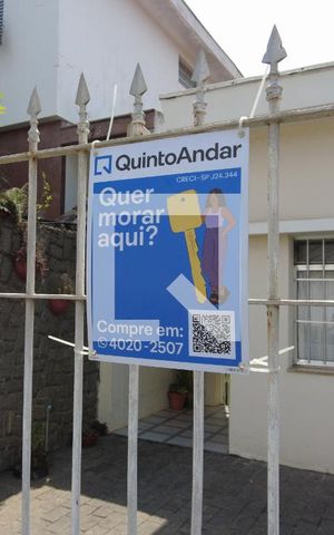 Casa à venda com 300m², 3 quartos e 3 vagasPlaquinha