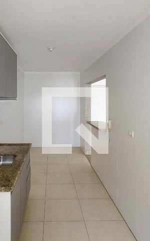 Apartamento para alugar com 93m², 2 quartos e 2 vagas Apartamento para alugar com 93m², 2 quartos e 2 vagasCozinha