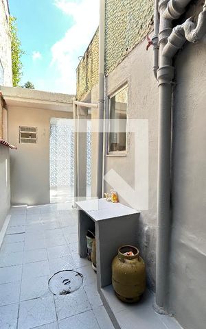 Apartamento à venda com 40m², 1 quarto e sem vagaQuintal