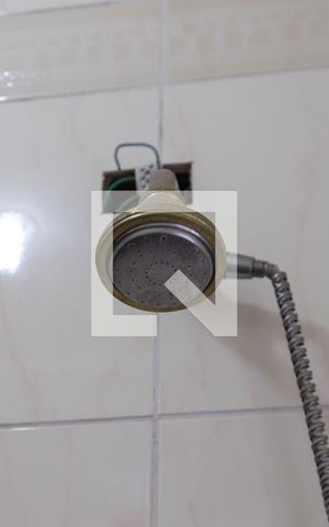 Casa à venda com 450m², 5 quartos e 5 vagas Casa à venda com 450m², 5 quartos e 5 vagasBanheiro 2