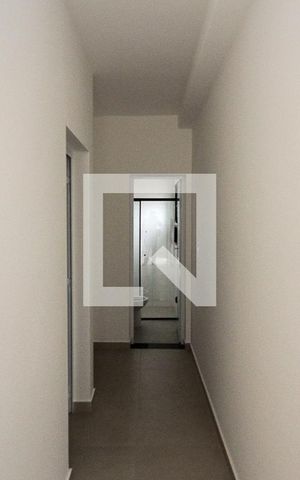 Apartamento para alugar com 42m², 2 quartos e 1 vaga Apartamento para alugar com 42m², 2 quartos e 1 vagaCorredor