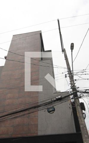 Apartamento para alugar com 42m², 2 quartos e 1 vaga Apartamento para alugar com 42m², 2 quartos e 1 vagaFachada