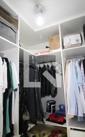 Casa de condomínio à venda com 560m², 4 quartos e 2 vagasCloset da Suíte 1