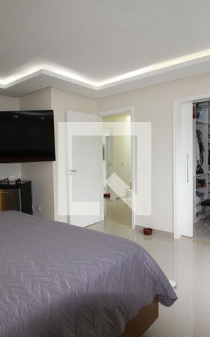 Casa de condomínio à venda com 560m², 4 quartos e 2 vagasSuíte 3