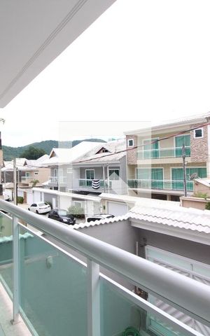 Casa de condomínio à venda com 560m², 4 quartos e 2 vagasVaranda da Suíte 2