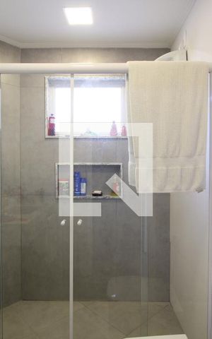 Casa de condomínio à venda com 560m², 4 quartos e 2 vagasBanheiro da Suíte 2
