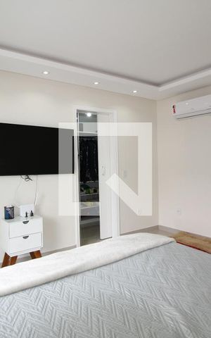 Casa de condomínio à venda com 560m², 4 quartos e 2 vagasSuíte 1