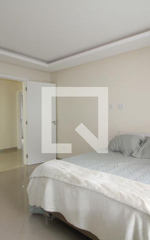 Casa de condomínio à venda com 560m², 4 quartos e 2 vagasSuíte 1