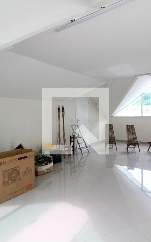 Casa de condomínio à venda com 560m², 4 quartos e 2 vagasSala 2