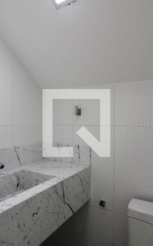 Casa de condomínio à venda com 560m², 4 quartos e 2 vagasLavabo 1