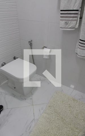 Casa de condomínio à venda com 560m², 4 quartos e 2 vagasBanheiro da Suíte 3