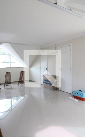Casa de condomínio à venda com 560m², 4 quartos e 2 vagasSala 2