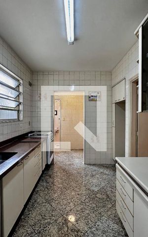 Apartamento à venda com 92m², 2 quartos e 1 vaga Apartamento à venda com 92m², 2 quartos e 1 vagaCozinha