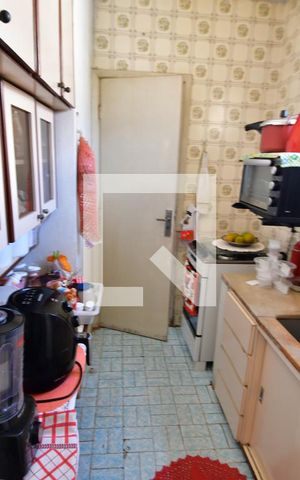 Apartamento à venda com 72m², 2 quartos e 1 vagaCozinha
