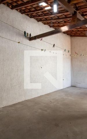 Casa à venda com 140m², 2 quartos e 4 vagas Casa à venda com 140m², 2 quartos e 4 vagasTerraço
