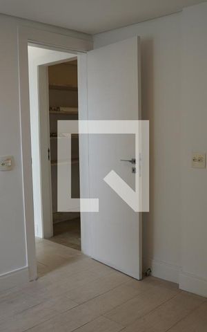 Apartamento à venda com 532m², 6 quartos e 5 vagasSuite 3 