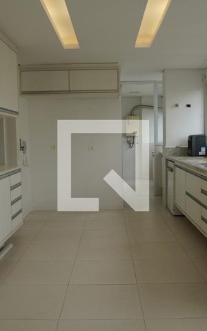 Apartamento à venda com 532m², 6 quartos e 5 vagasCozinha 2 