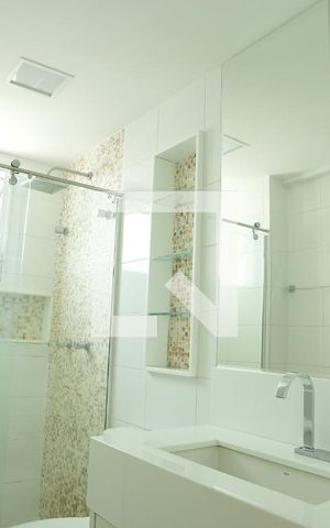 Apartamento para alugar com 146m², 5 quartos e 3 vagasBanheiro da Suíte 1