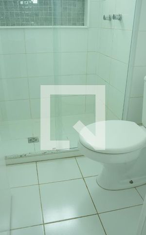 Apartamento para alugar com 146m², 5 quartos e 3 vagasBanheiro da Suíte 2 e 3