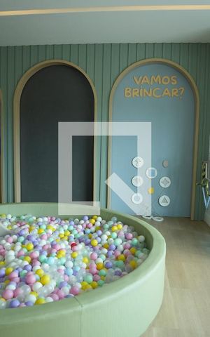 Apartamento para alugar com 146m², 5 quartos e 3 vagasÁrea comum - Brinquedoteca