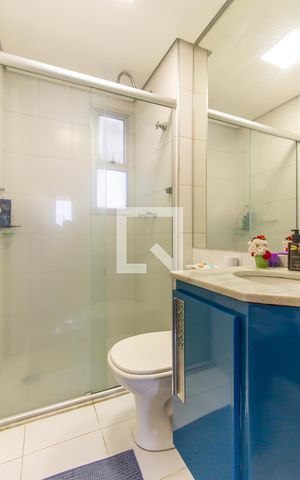 Apartamento à venda com 79m², 3 quartos e 1 vaga Apartamento à venda com 79m², 3 quartos e 1 vagaBanheiro Social