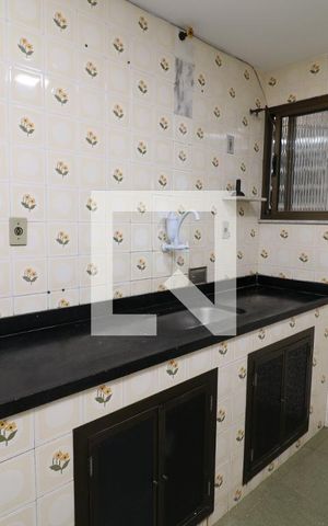 Casa de condomínio à venda com 200m², 4 quartos e 3 vagasCozinha