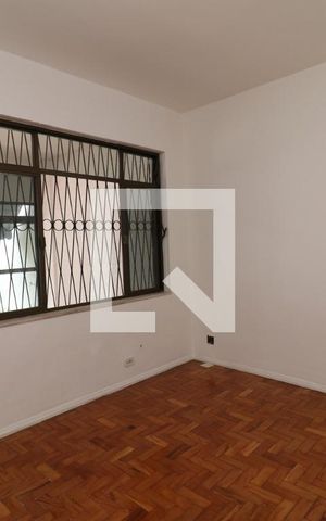 Casa de condomínio à venda com 200m², 4 quartos e 3 vagasQuarto 2