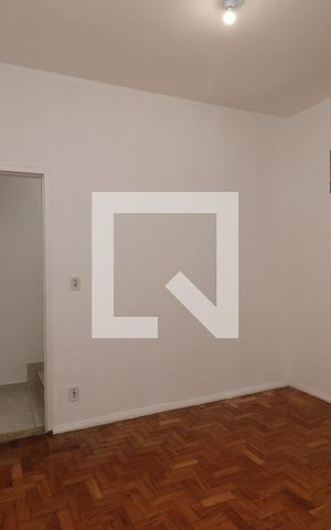 Casa de condomínio à venda com 200m², 4 quartos e 3 vagasQuarto 2